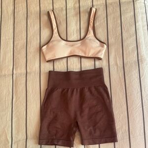 Two-Tone Sports Bra and High Waist Bike Shorts Set - Baby Pink & Chocolate